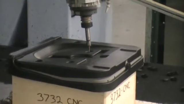DMS 5-Axis plastic routing смотреть онлайн