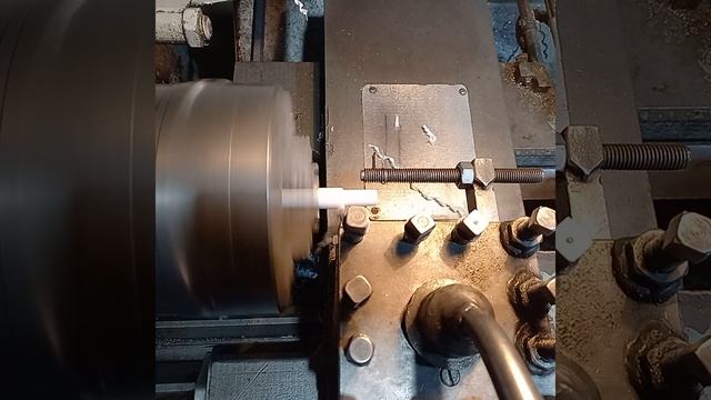 Обработка на токарном станке фторопласта смотреть онлайн