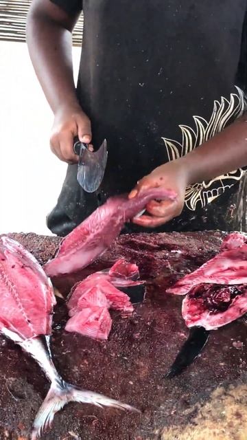 Yellowfin Tuna Cutting under one minute | Fish Cutting Skills | Tuna Fishing (Ep - 66) смотреть онлайн