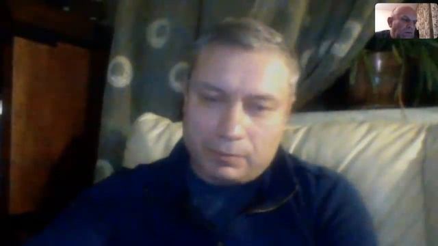 О Сталине_ сталинских высотках_ депортациях_ родстве с домом Романовых и Мавзолее. смотреть онлайн