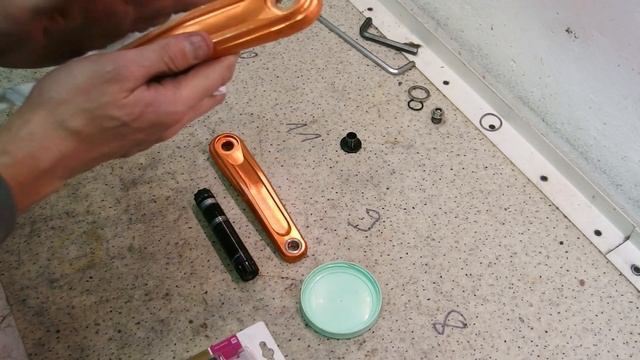 Fovno crankset - How I _didn't_ repair it. смотреть онлайн