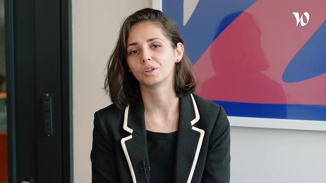 Découvrez ESENS avec Julia, Business Developer IT смотреть онлайн