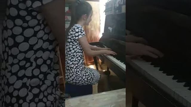 Махмудова Амина.4 класс. П.И.Чайковский . Неопалитанская песенка смотреть онлайн