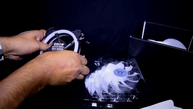 Tt SWAFAN RGB PC FANS with Fantastic Swappable Fan Blade 2022 смотреть онлайн