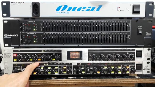 Behringer Preamplifier Ultragain Pro Mic 2200