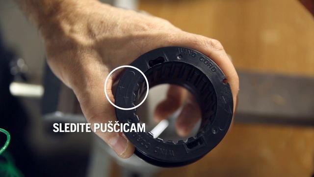 Baterijska kosa - Vstavljanje nitke za košnjo