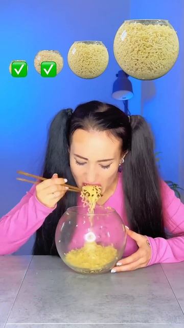 From Small To Giant Noodle Ramen #katebrush #shorts #viral смотреть онлайн