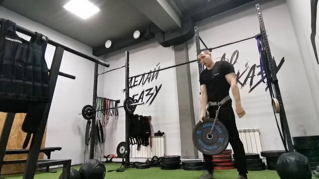 Комплекс: 26 Pull-ups + 25 Dips за 04:52 мин. смотреть онлайн