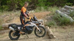 Крис Бирч. Турэндуро. Часть 10. Преодоление бревен и других препятствий на мотоцикле