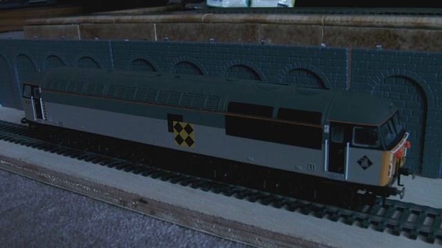 hornby dcc sound class 56 - coal sector livery compressor HD смотреть онлайн