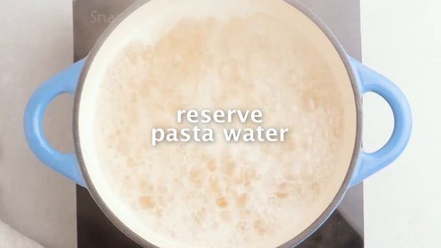 Creamy Sun Dried Tomato Pesto Pasta смотреть онлайн