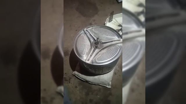 Один из будних дней в мастерской 11,02,2023 замена подшипников стиралки LG +общая ревизия. смотреть онлайн