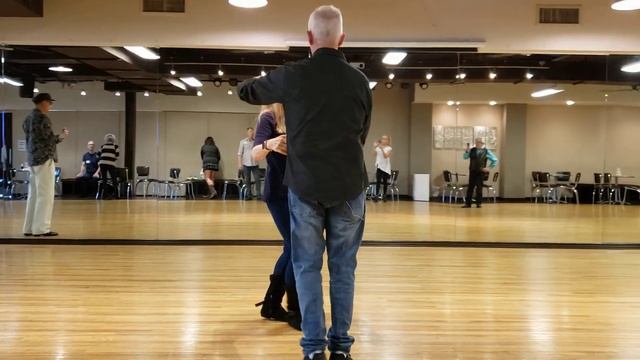 Progressive Double Two Step @ Studio 22 with Jim Weber 20230312 145350 смотреть онлайн