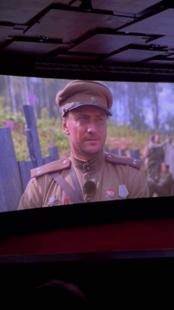 ВОЙНА И МУЗЫКА. Фрагменты с премьеры из Фильма о фильме с Павлом Прилучным #павелприлучный смотреть онлайн