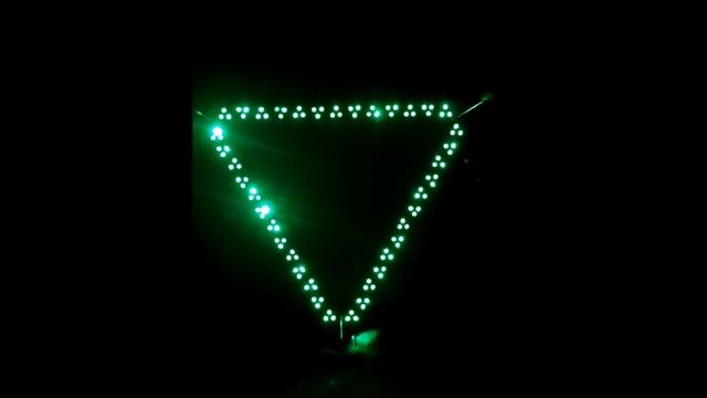Enter Shikari DIY Light-up Triangle смотреть онлайн