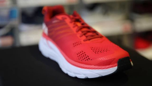 HOKA Clifton 6 | Runners Need смотреть онлайн