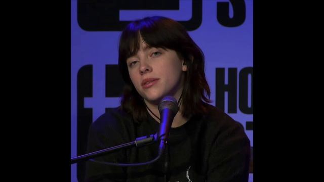Billie Eilish diz que comecou a ver vídeos impróprios aos 11 anos: "destruiu a minha mente" смотреть онлайн