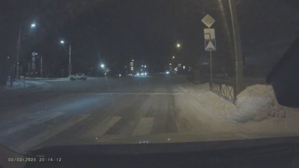 Чуть было не было.