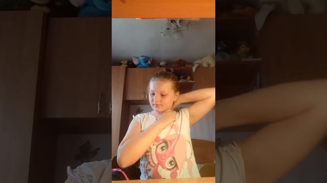 Ожерелье из резинок часть 2 (одеваю) смотреть онлайн