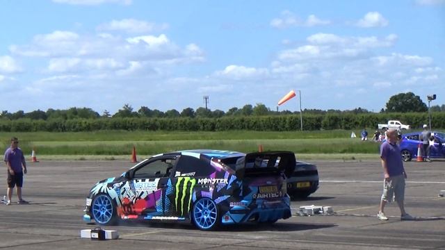 Focus RS vs MK2 Gallardo смотреть онлайн