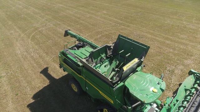 Test-Drive: John Deere X9 combine in Germany | 12.20-metre header