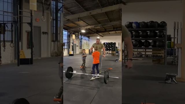 7 year old deadlifts 1.5x bodyweight! смотреть онлайн