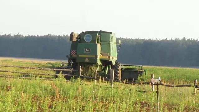 Комбайн работает смотреть онлайн