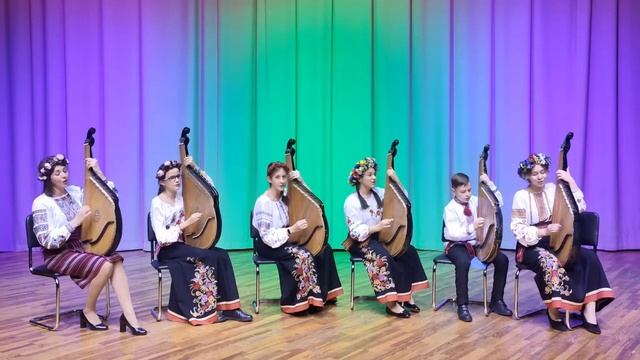 Сл. та муз. Л.Горової, аранж.Усенко Ю. колядка«Добрий вечір,люди» смотреть онлайн