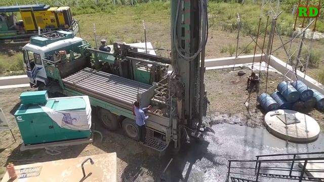 Borewell 25 Feet 10 Hp Motor Water Full 100% 510 Feet (गाव शेडुभार)Radhika Drilling Machine In Indi