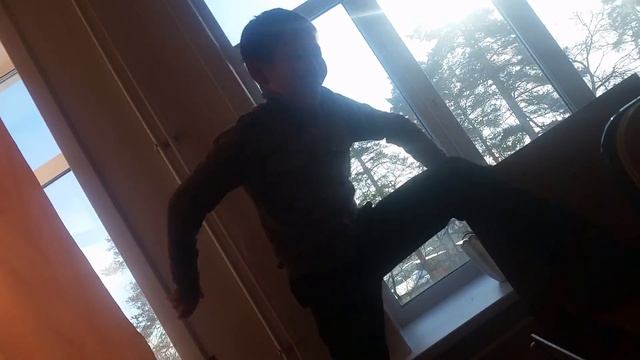 Ученики отжигают пока учителя нет😂😂😂 смотреть онлайн