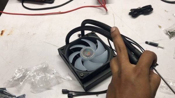 Cooler Master Master Liquid ML120L V2 RGB installation