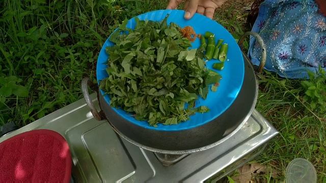 ഗുണങ്ങളേറെയുള്ള പുളിവെണ്ടയില കറി |  Traditional Pickle
