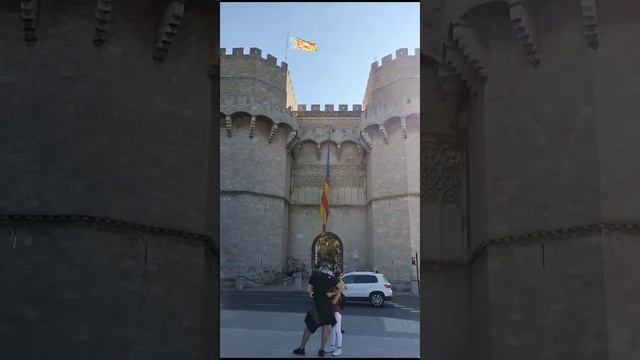 Torres de Serranos Valencia. смотреть онлайн