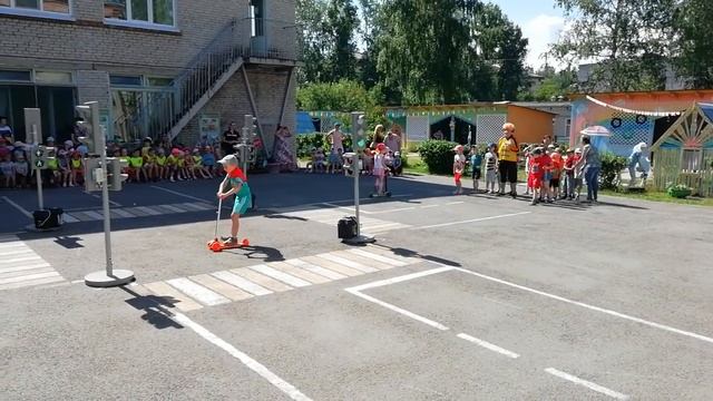 Праздник в Д/С 25 Северск смотреть онлайн
