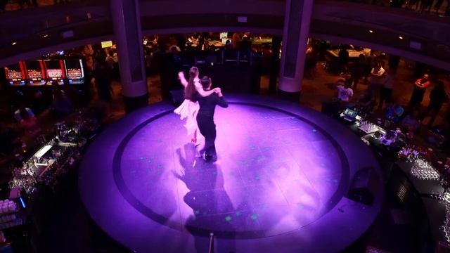 Ilya Shchegol-Lapkina Ksusha - Young and Beautiful bar360, MV Genting Dream смотреть онлайн