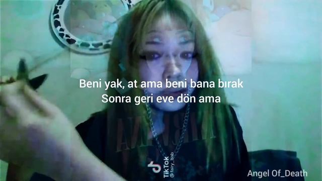 Lia Shine (feat.morphia) Beni bana bırak | sözleri edit смотреть онлайн