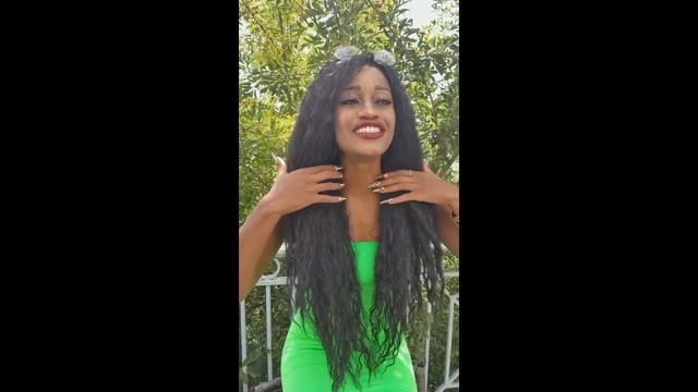 HOW MANY CAR ACCIDENTS?? 11?! STORYTIME!! смотреть онлайн