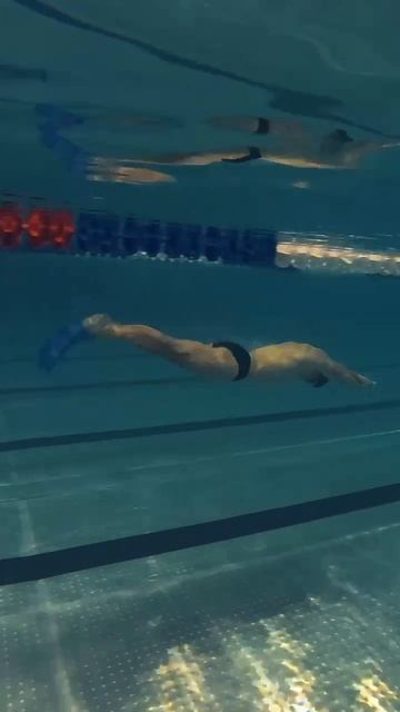 Мощная работа корпуса в баттерфляе💪🏼 смотреть онлайн