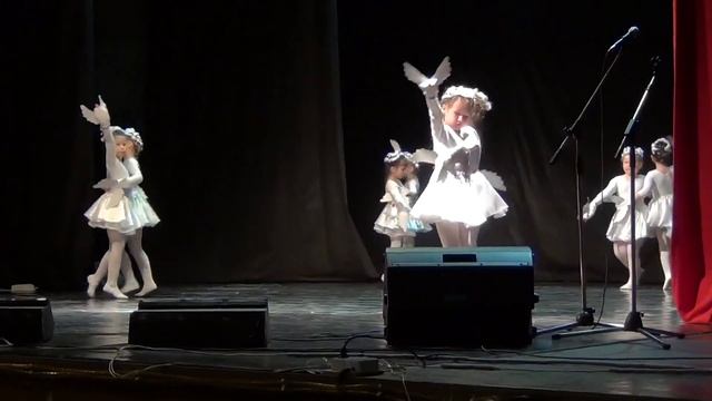 Детский танец - птицы мои птицы. 17.04.2019 год. смотреть онлайн