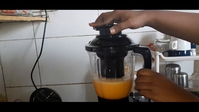 Butterfly rapid mixer and juicer review// easy and fast juice making// zero wastage in juicers. смотреть онлайн