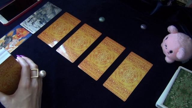 ЧТО ОН О ВАС ДУМАЕТ? ЧТО ЧУВСТВУЕТ? ДЕЙСТВИЯ | Таро расклад смотреть онлайн