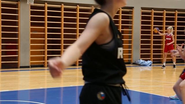 Российские юниорки накануне отбора на ЧЕ 3x3 смотреть онлайн