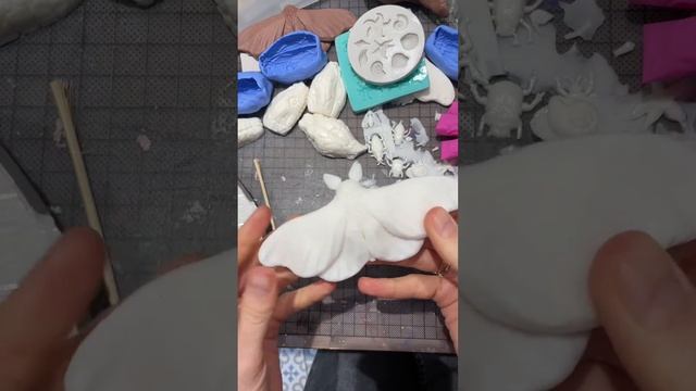 Moth sculpture - MP Gautheron смотреть онлайн