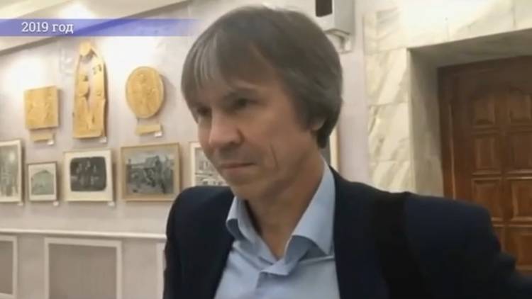 Истинная цена депутата Саратовской облдумы Вадима Рогожина смотреть онлайн