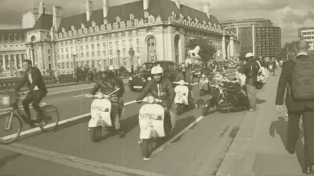 Vespa Club Drama - Vespa World Days 2012 смотреть онлайн