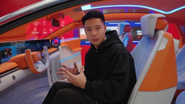 Exploring Car Tech of the Future // Snapdragon Digital Chassis x BMW! смотреть онлайн