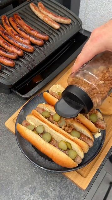 Hotdog im OptiGrill #optigrill #hotdog #schnellerezepte смотреть онлайн
