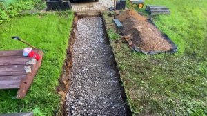 Укладка тротуарной плитки (брусчатка) своими руками. Дачный движ.