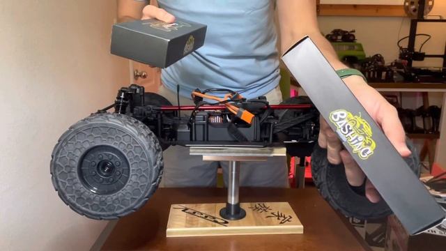 ARRMA Fireteam 6S BLX review. An insane and extremely fun animal смотреть онлайн