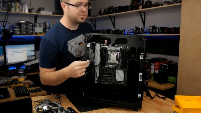 Epic $3500 Gaming PC Build LIVE смотреть онлайн